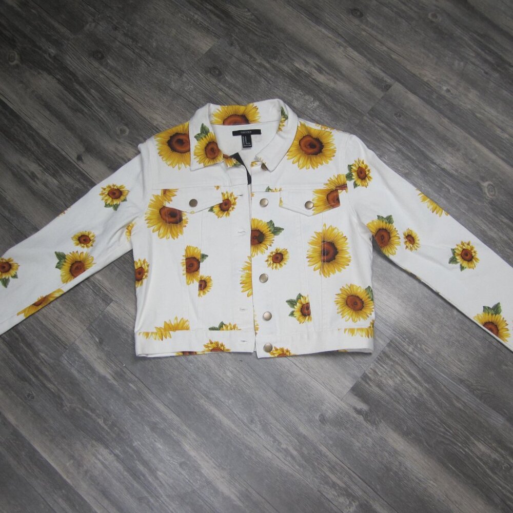 NWT Forever 21 White Jean Jacket with Yellow Sunflowers - Picture 2 of 8